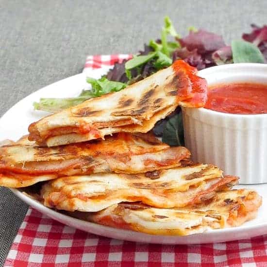 PepperoniPizzaQuesadilla-550