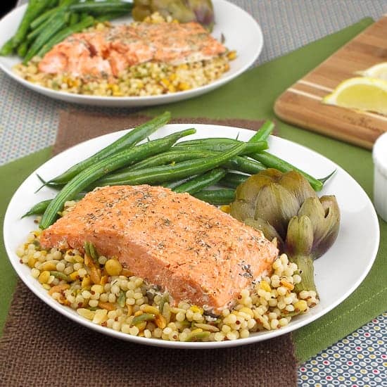 Baked herbed salmon - Snixy Kitchen