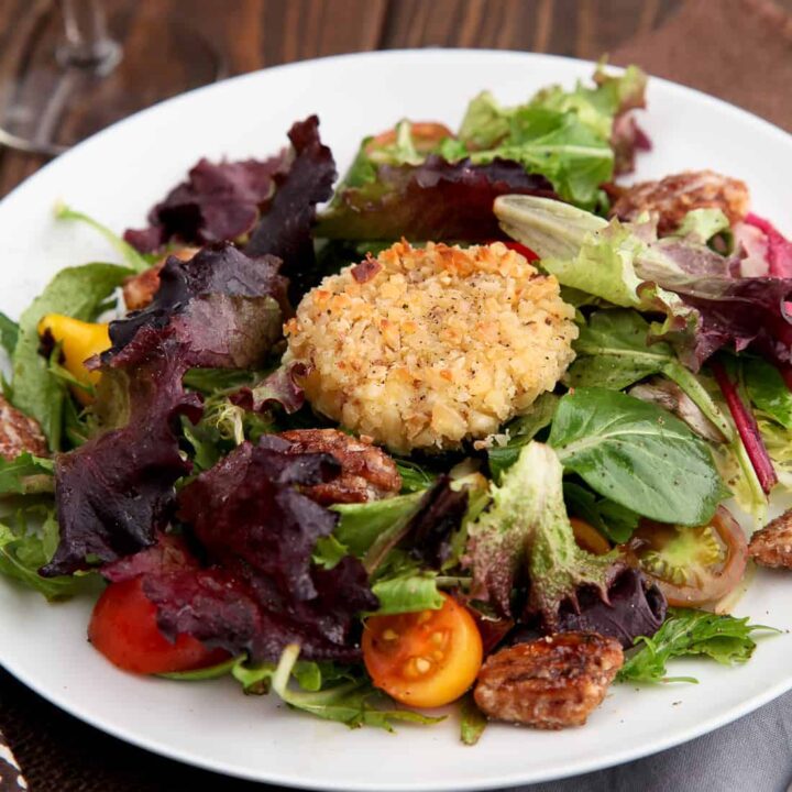 Almond crusted baked goat cheese medallions