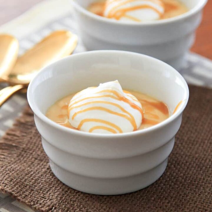 Salted caramel pudding