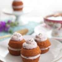 Strawberry fairy cakes