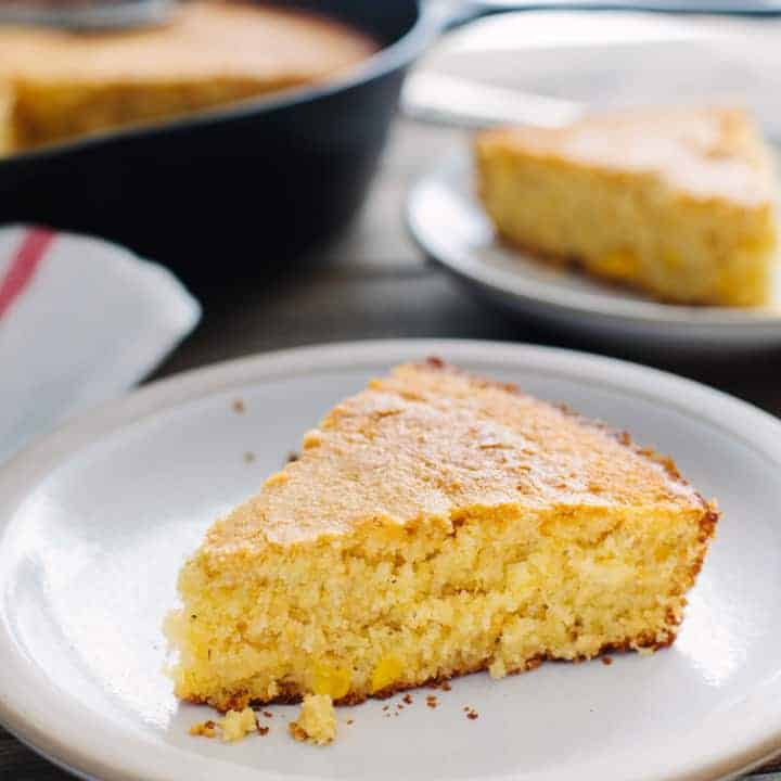 Buttermilk Skillet Cornbread