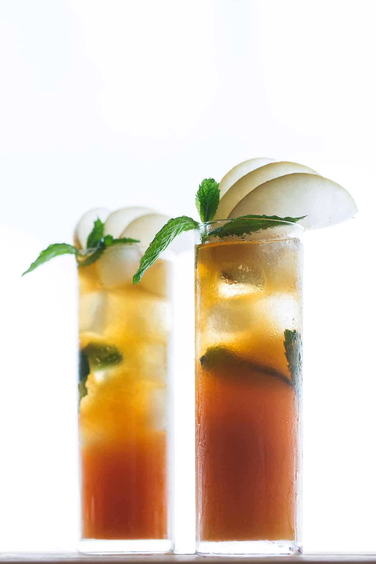 Sparkling Asian Pear and Mint Iced Tea