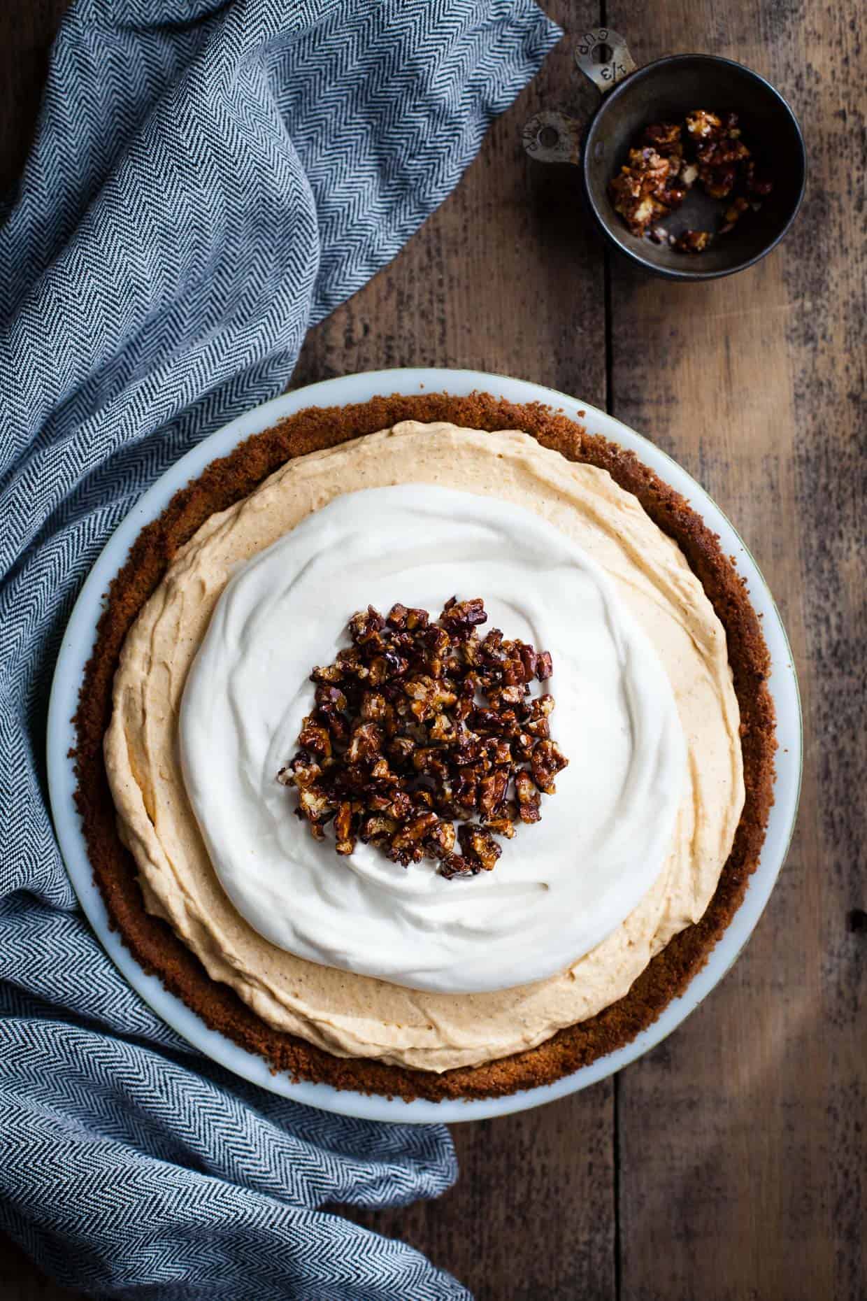 Almost No-Bake Pumpkin Cheesecake Mousse Pie