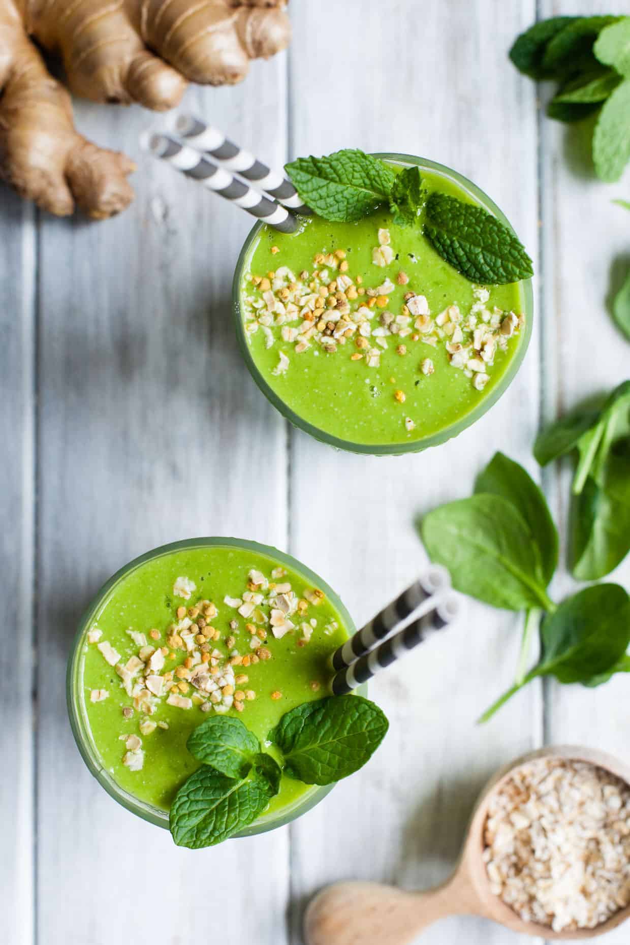 Sweet Zing Ginger Oatmeal Green Smoothie