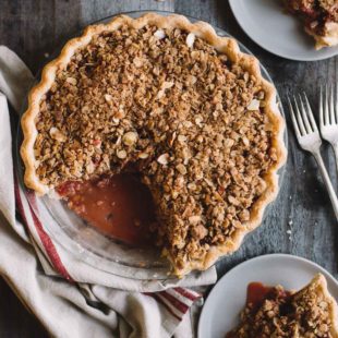 Gluten-Free Strawberry Rhubarb Pie
