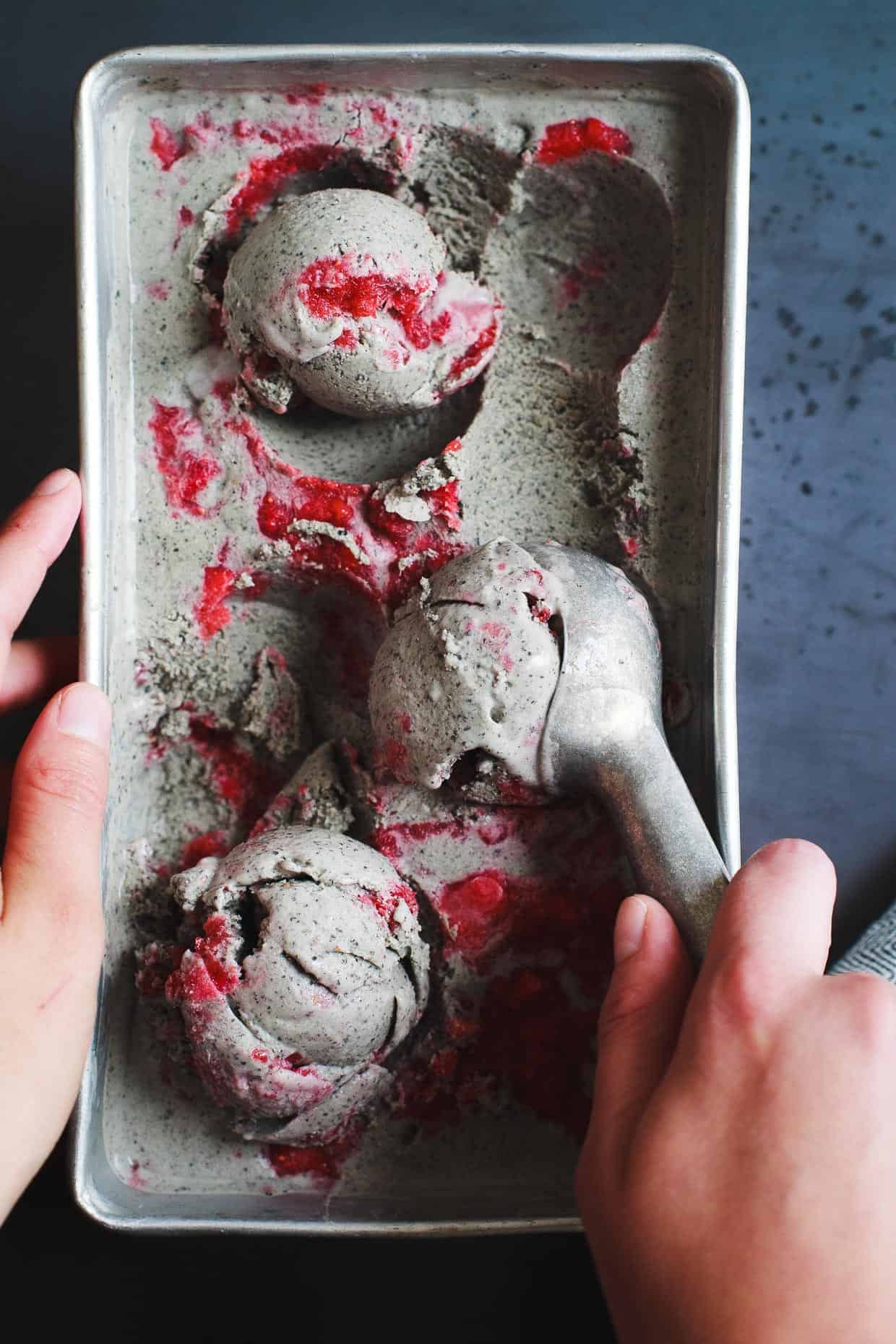 Vegan Coconut Black Sesame-Ice Cream with Strawberry Swirl