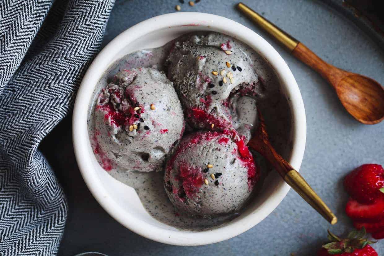 Vegan Coconut Black Sesame-Ice Cream with Strawberry Swirl