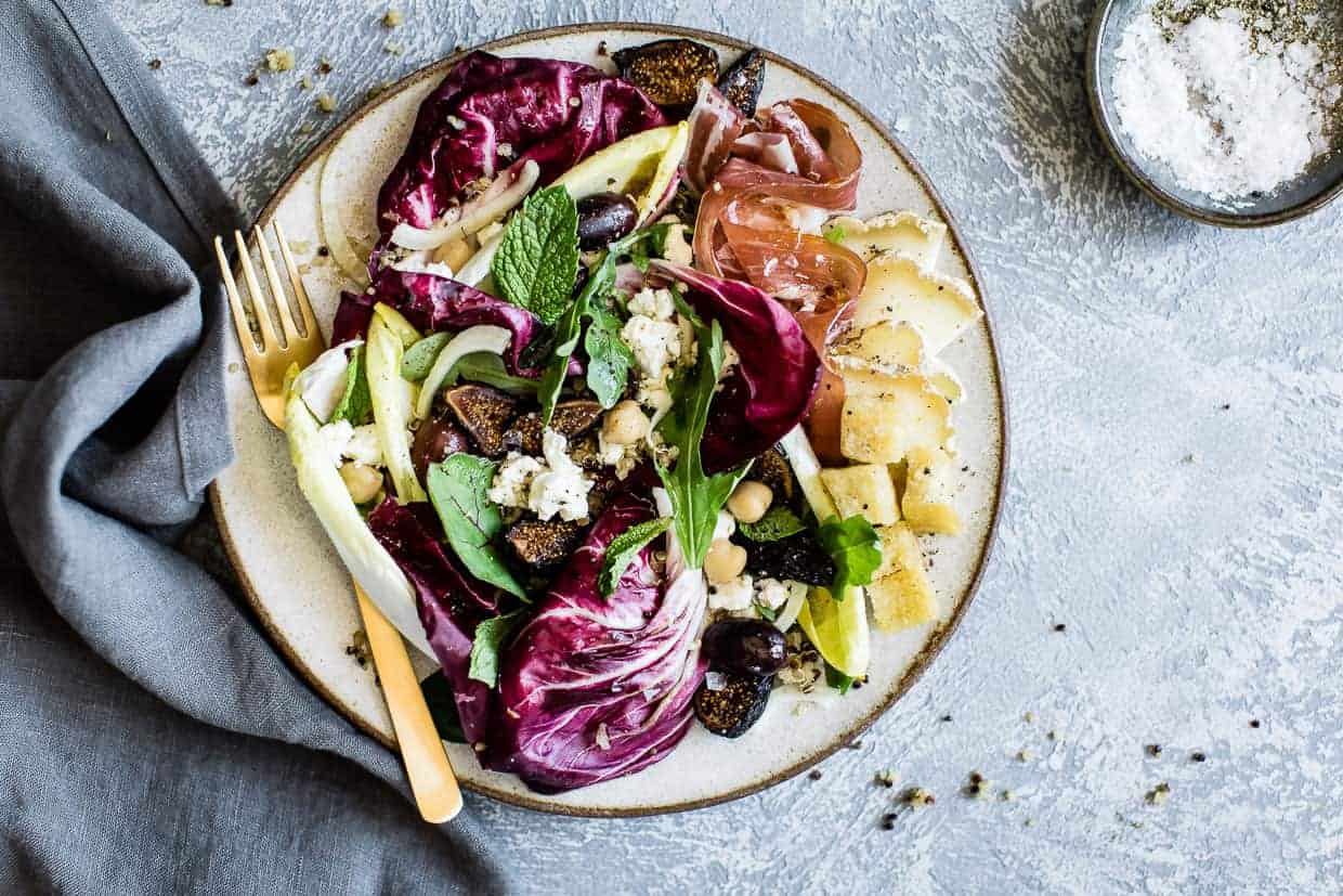 Summer salad with dried figs