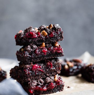 Gluten-Free Cocoa Cranberry Crumble Bars