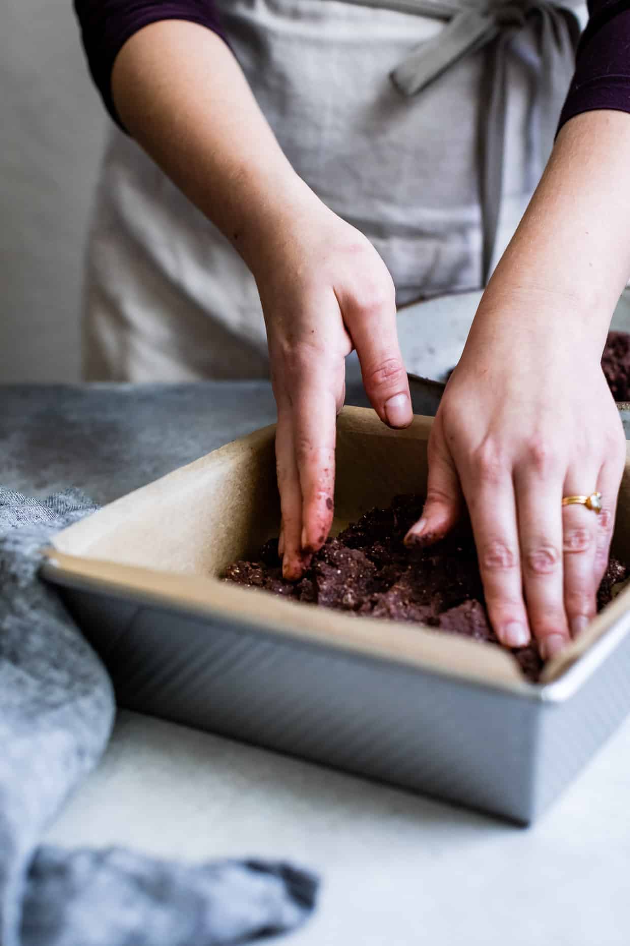 Gluten-Free Cocoa Cranberry Crumble Bars