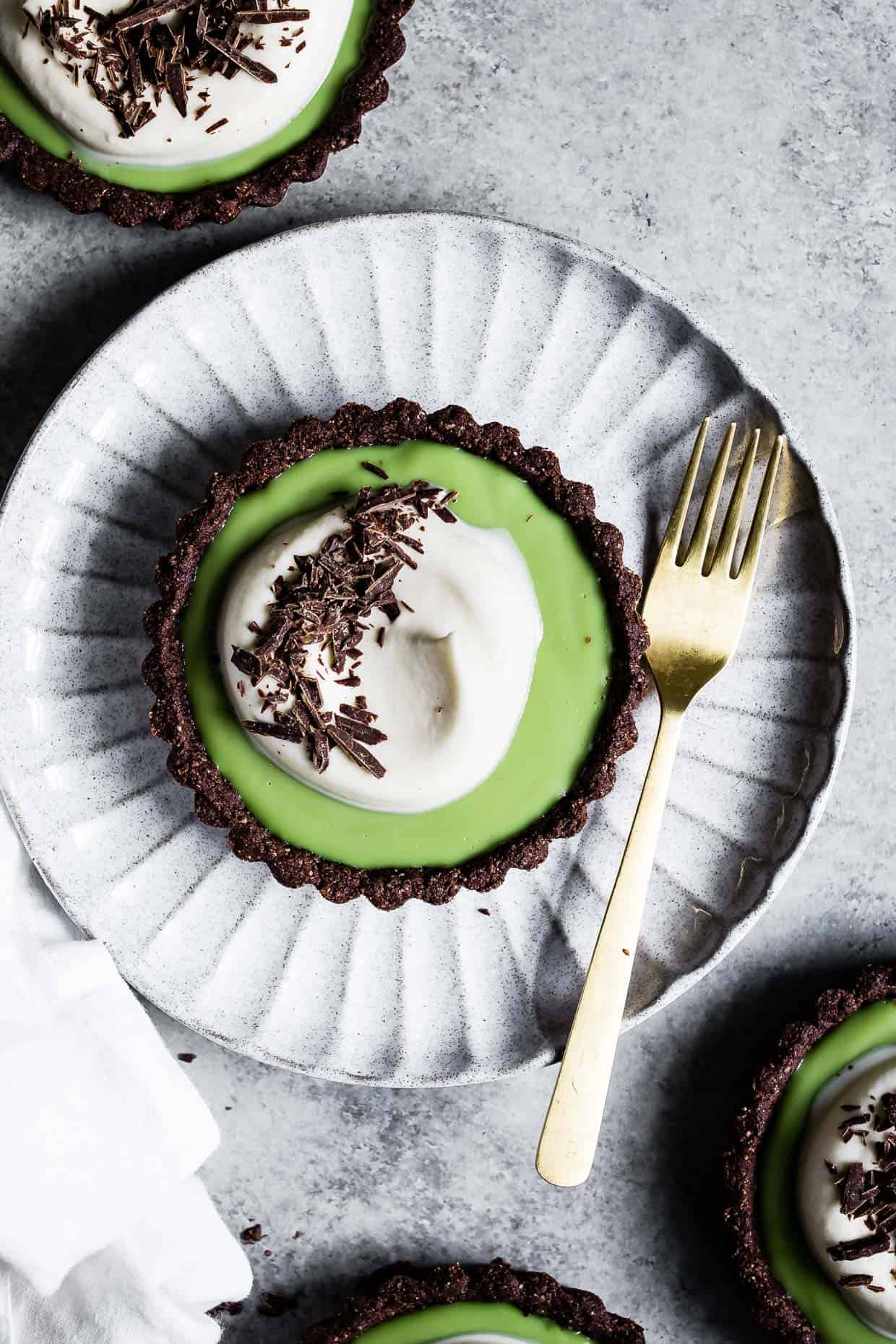 Chocolate Matcha Cream Tarts