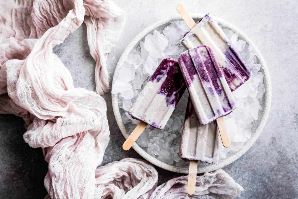 Blueberry London Fog Popsicles #popsicles #blueberry #londonfog #earlgrey #recipe