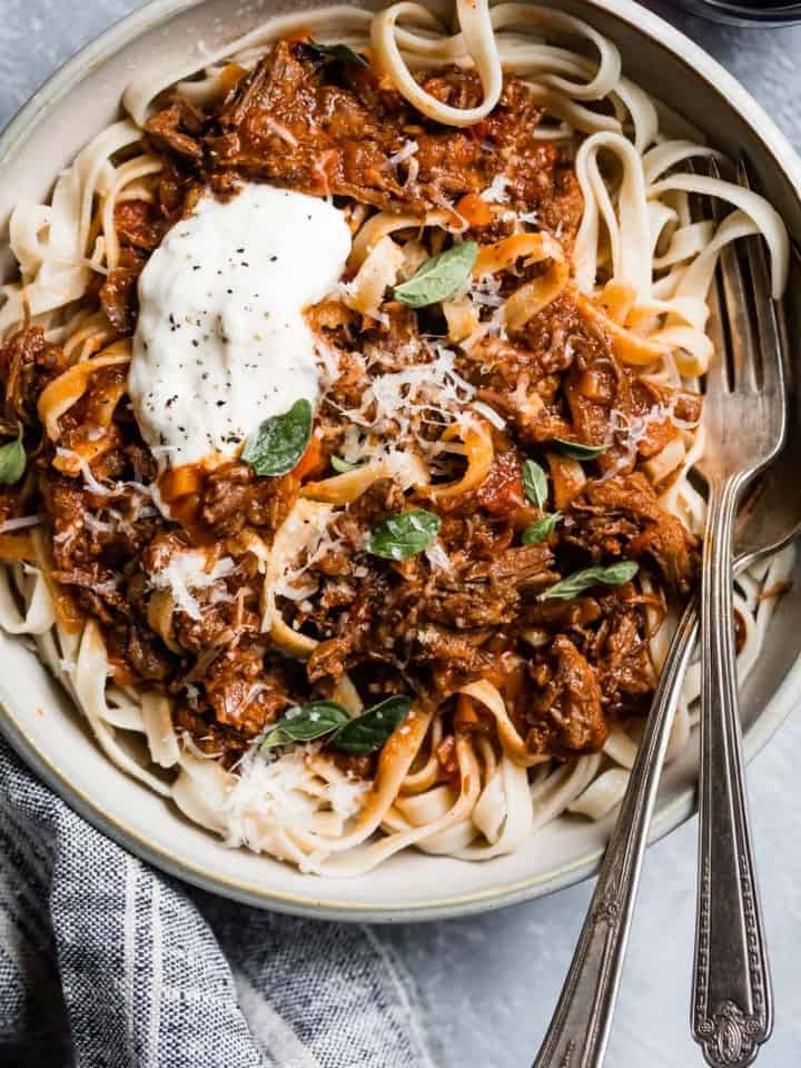 Weeknight Instant Pot Beef Ragu