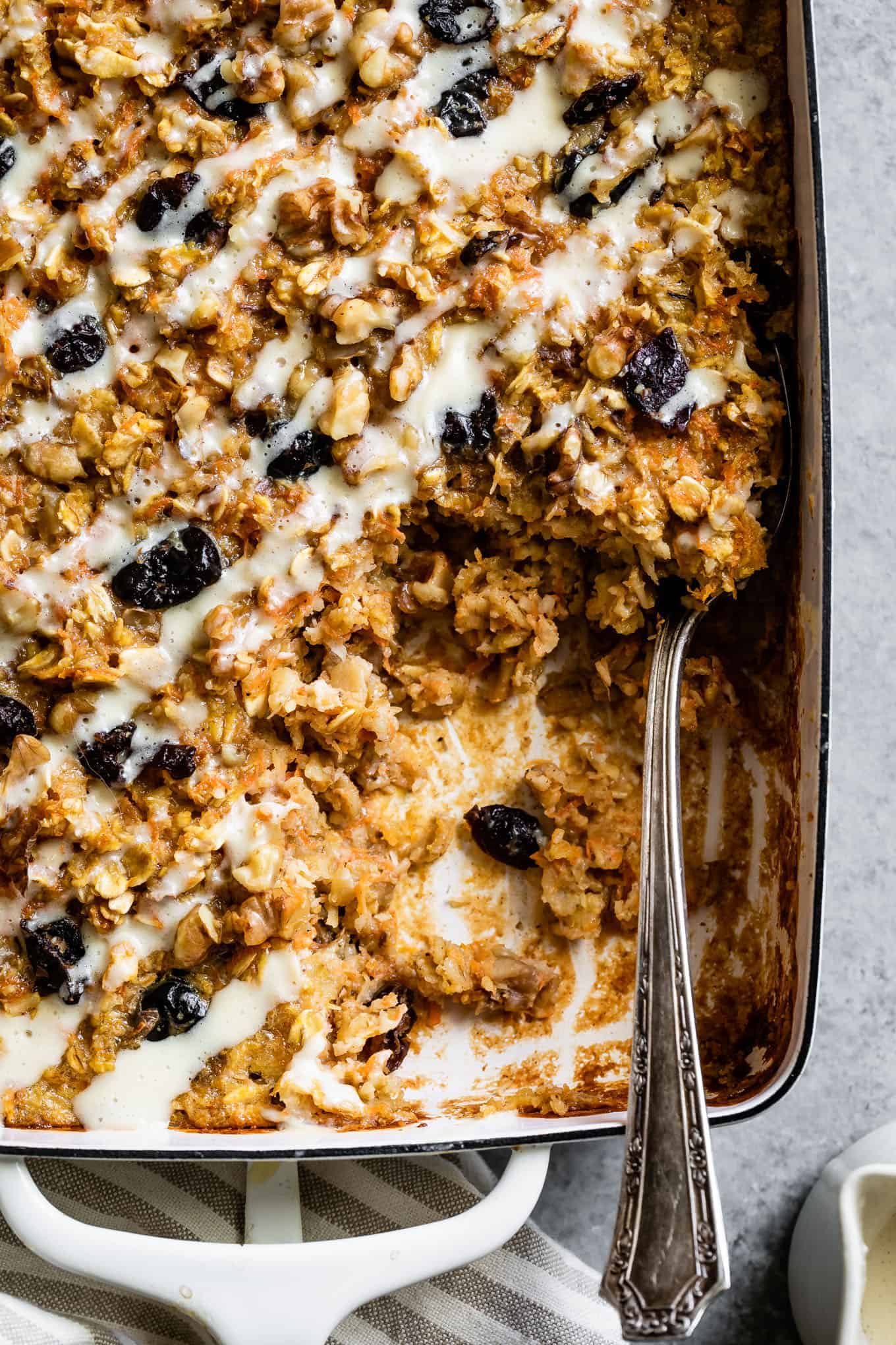 Healthy Carrot Cake Oatmeal