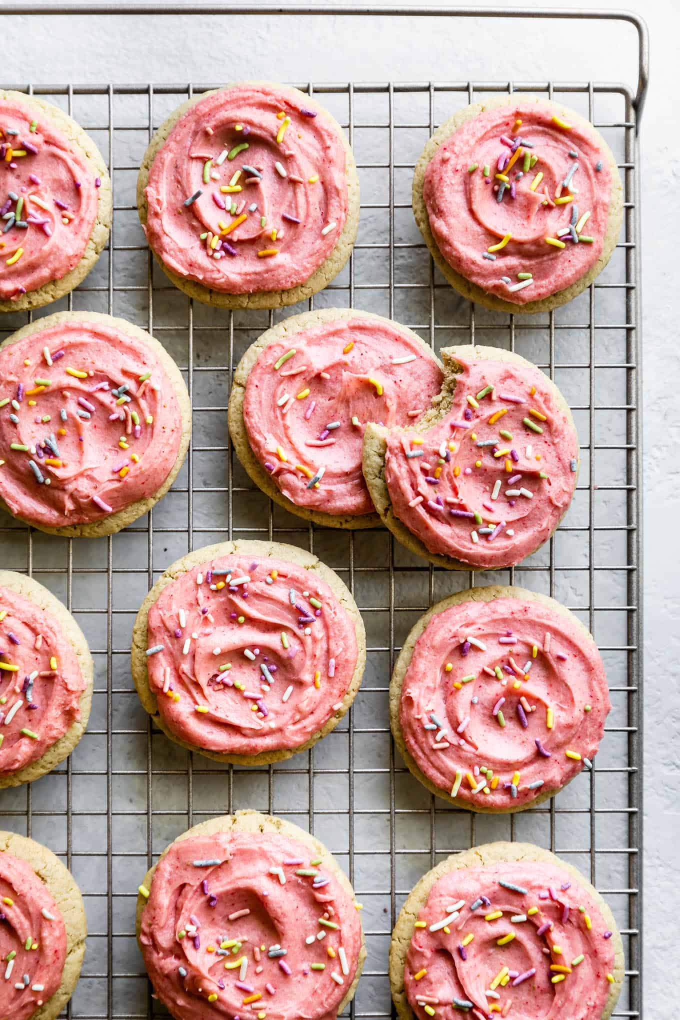 Naturally-dyed sugar cookie butercream frosting