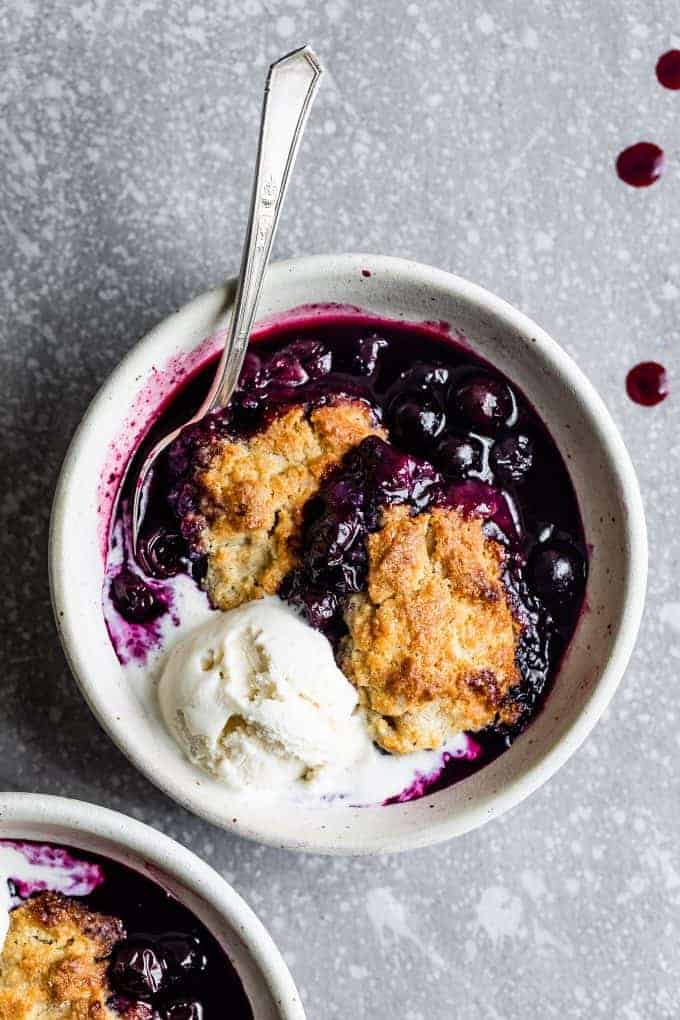 Easy GlutenFree Blueberry Cobbler Li Linguas