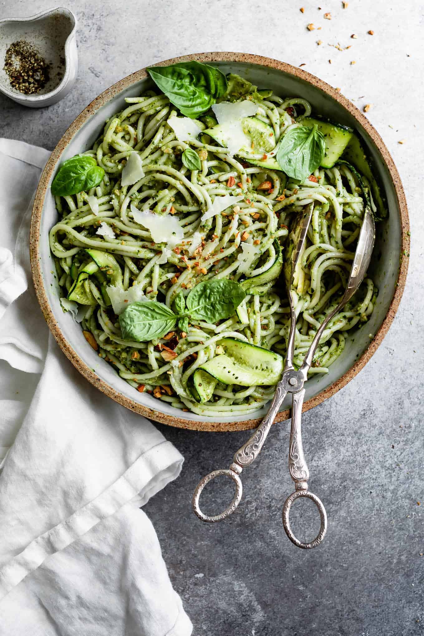 Zucchini Pesto Pasta with Roasted Almonds | Snixy Kitchen