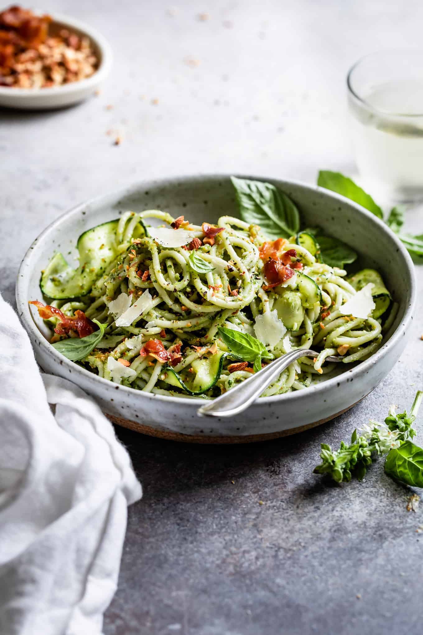 Creamy Pesto Pasta with Zucchini