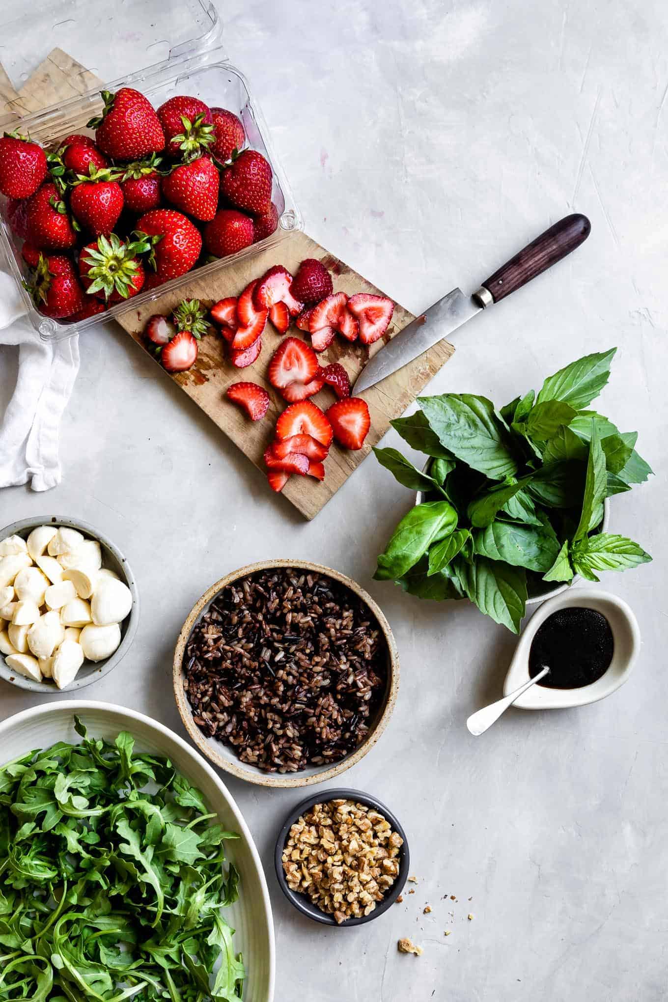 Arugula and Strawberry Salad Dressing