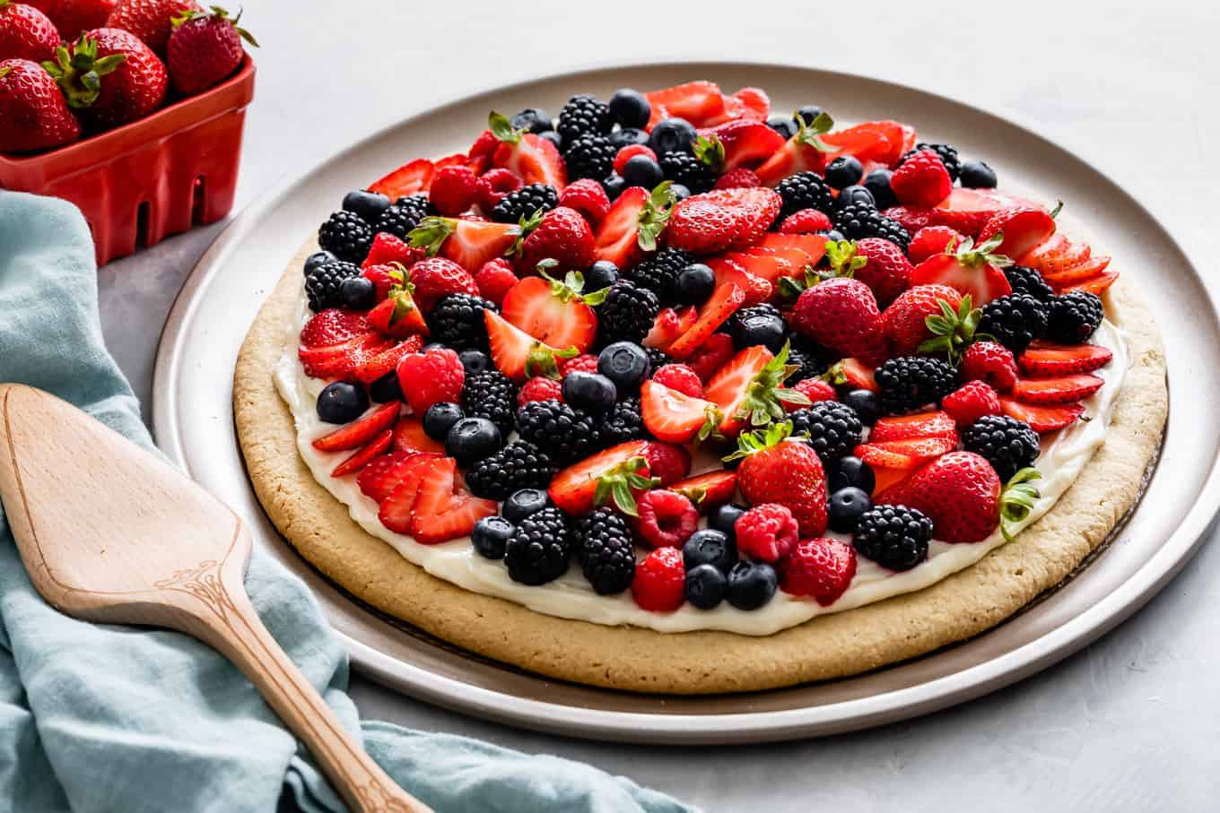 Sugar Cookie Fruit Pizza