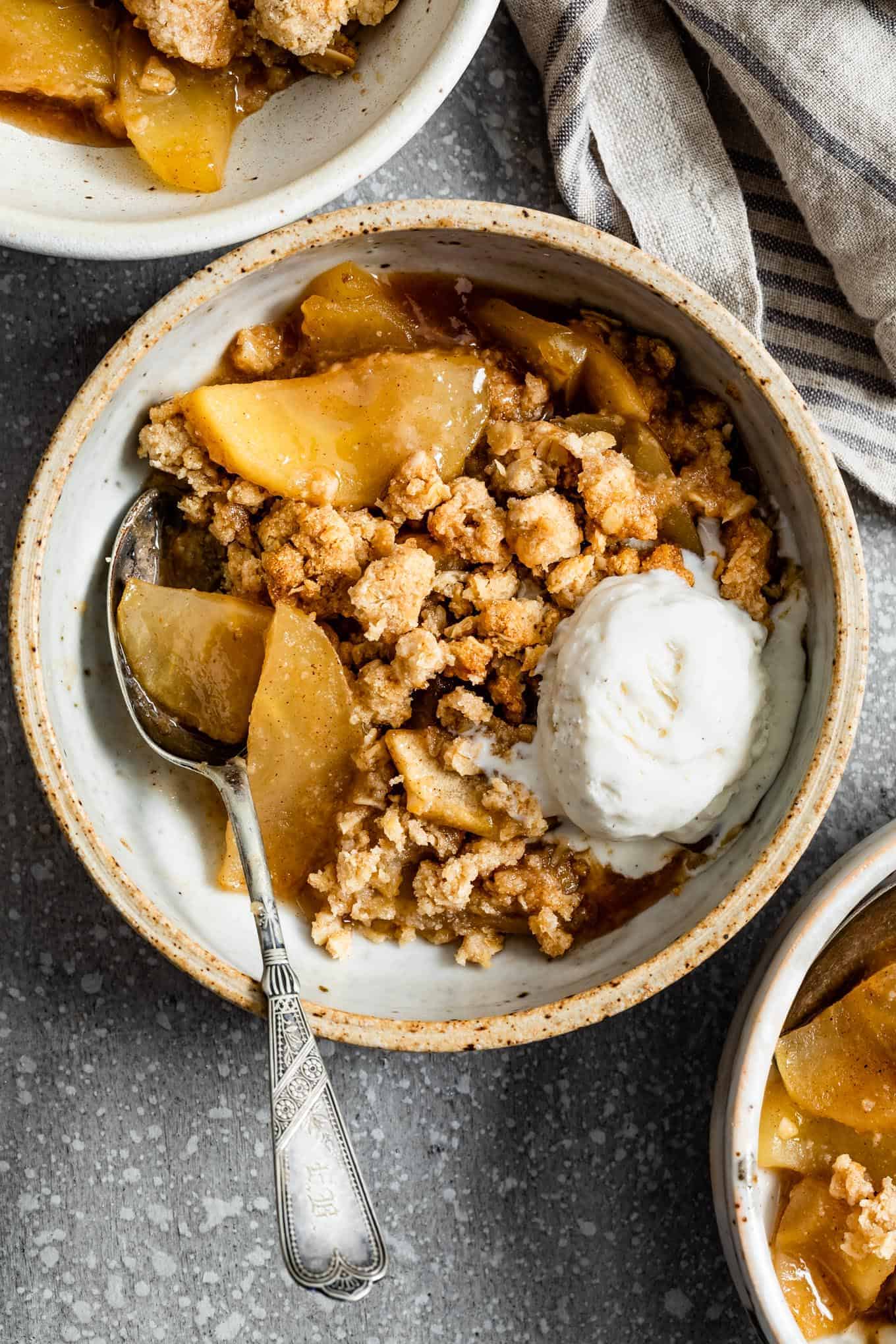 How to Make Gluten-Free Apple Crisp