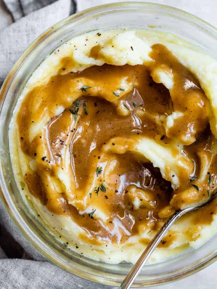 Make-Ahead Gluten-Free Turkey Gravy