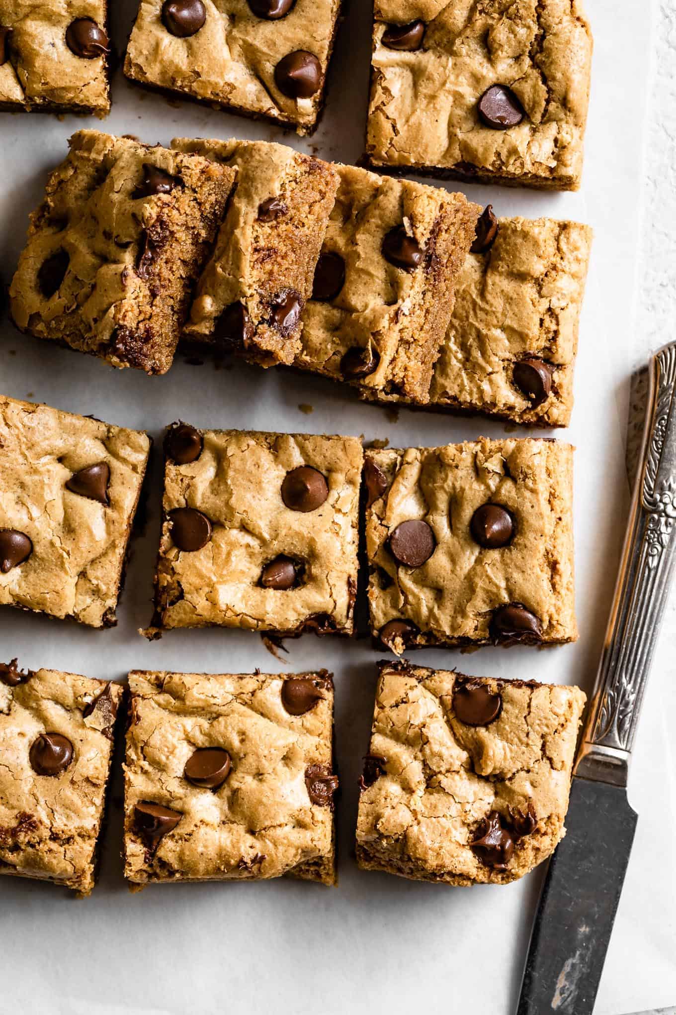 Chewy Gluten-Free Almond Flour Blondies