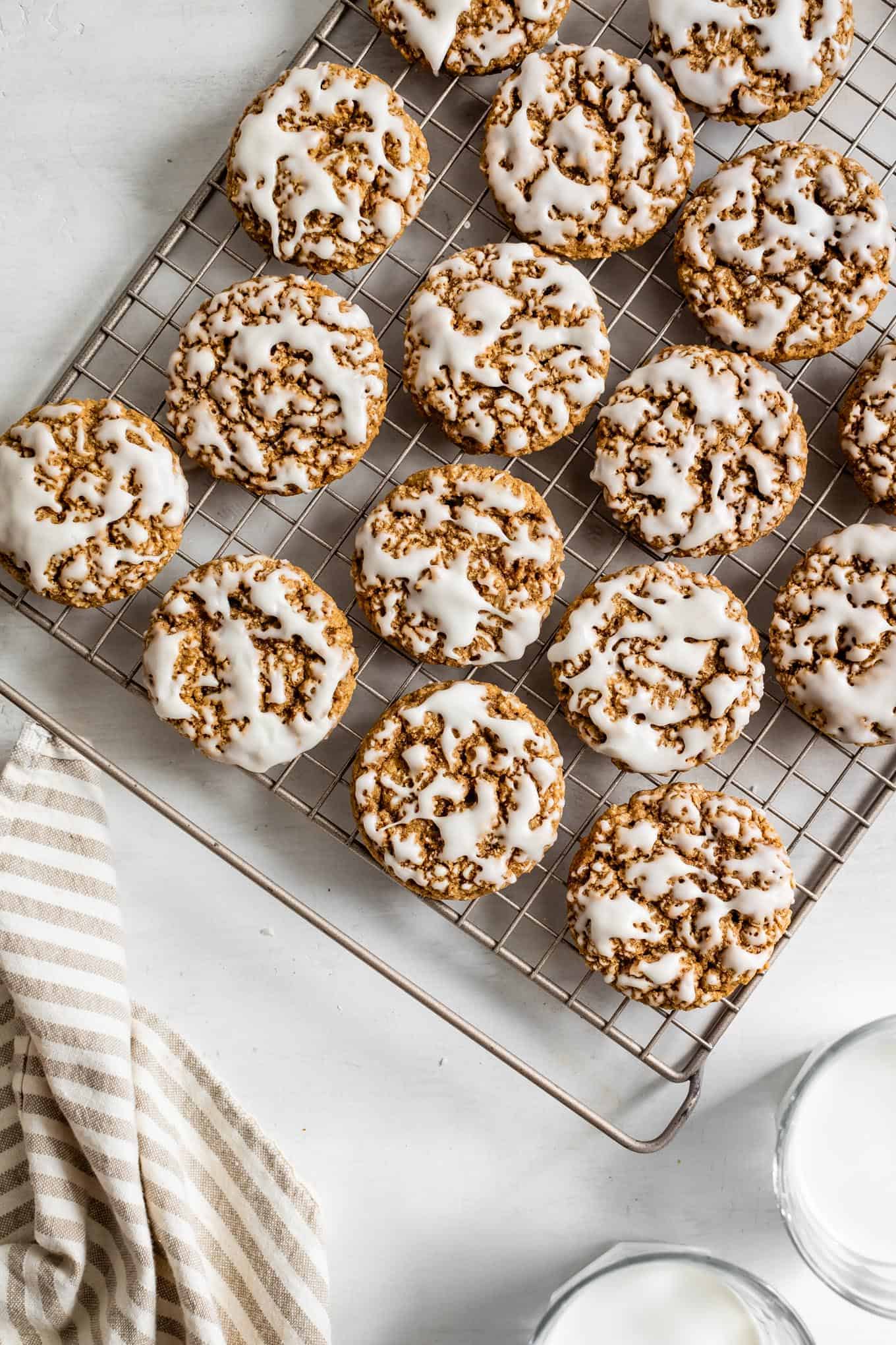 Gluten-Free Soft Oatmeal Cookies