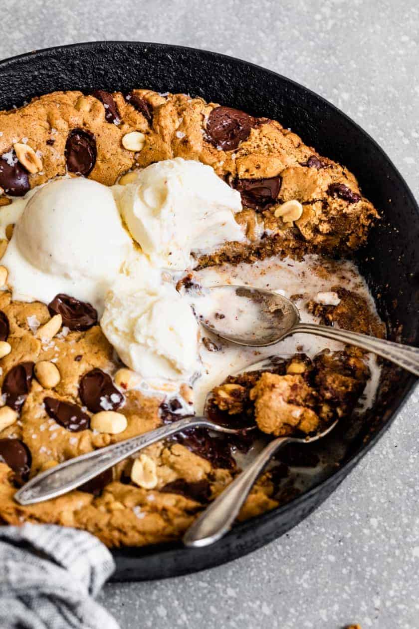 GlutenFree Skillet Cookie Pizookie Snixy Kitchen