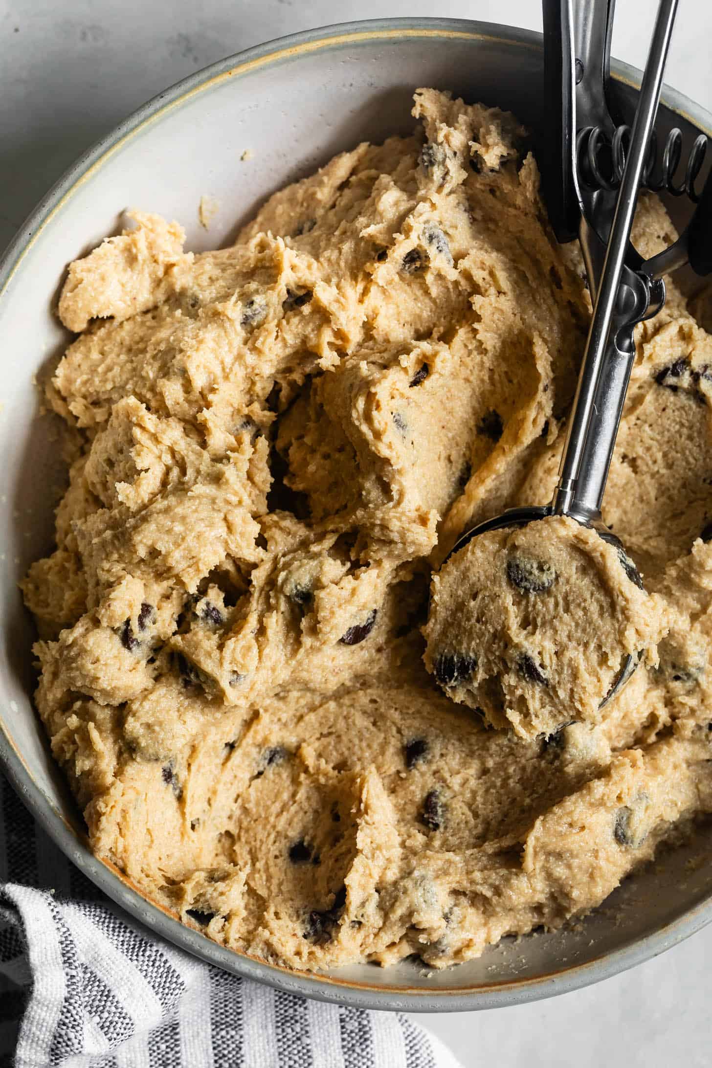 Almond Flour Gluten-Free Chocolate Chip Cookie Dough