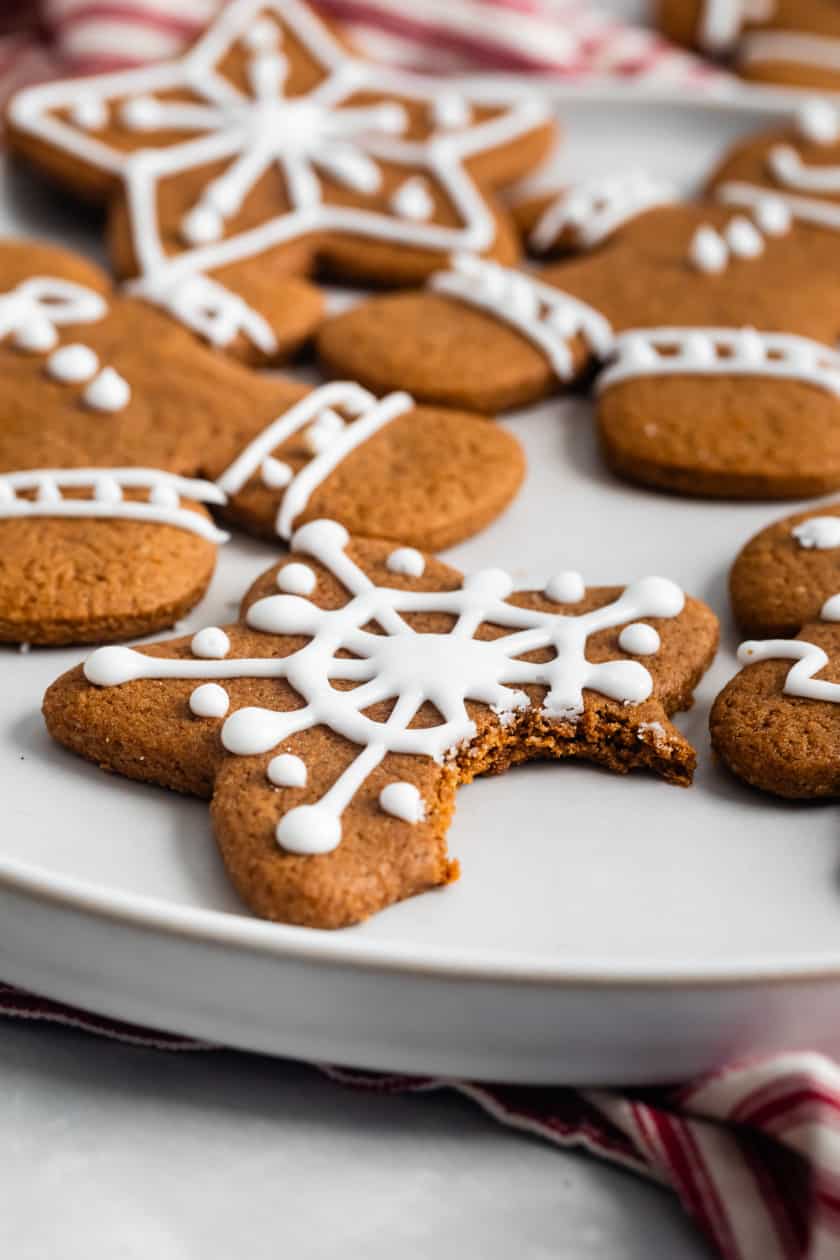Soft & Chewy GlutenFree Gingerbread Cookies Snixy Kitchen