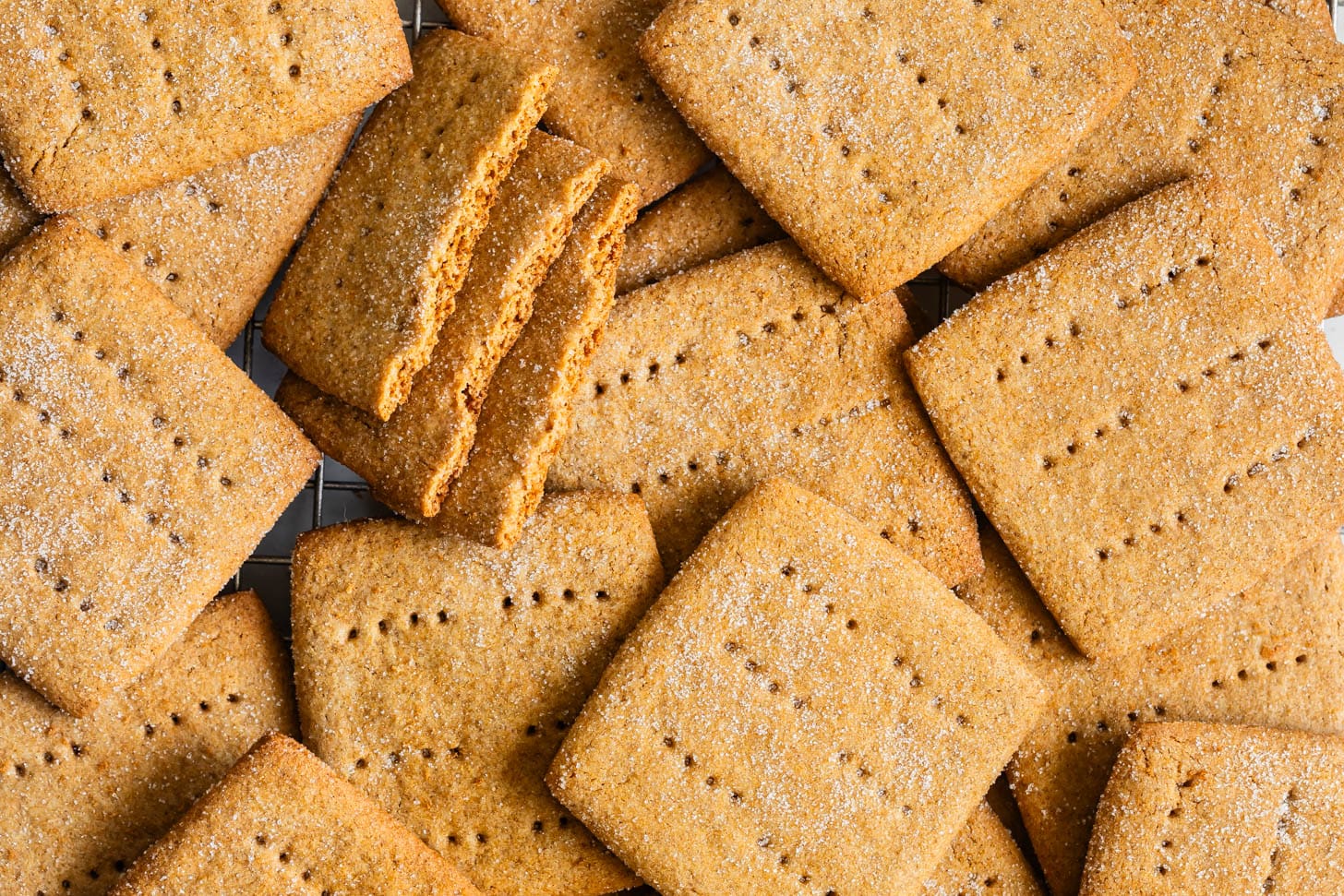 Homemade Oat Flour Graham Crackers