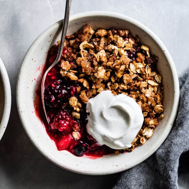 Gluten-Free Vegan Stovetop Berry Crisp