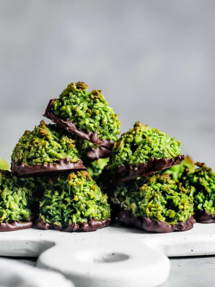 Gluten-Free Matcha Coconut Macaroon