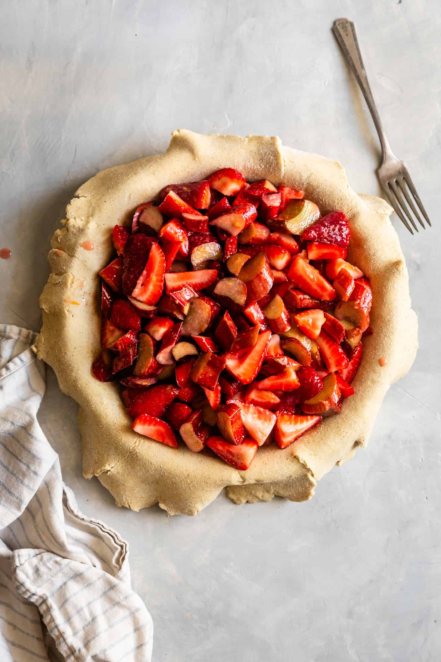 Gluten-Free Strawberry Rhubarb Pie Filling