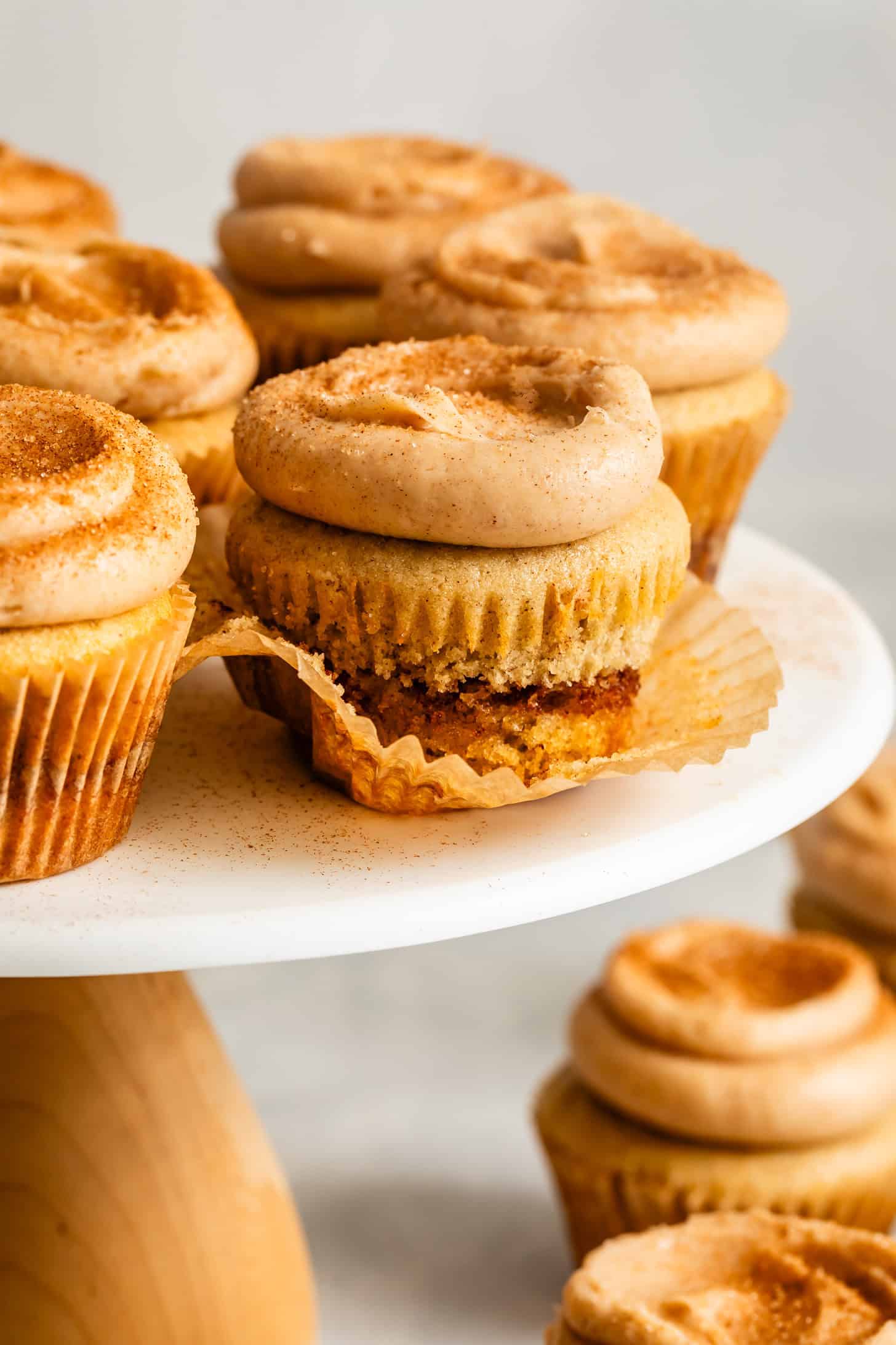 Gluten-Free Cinnamon Swirl Cupcakes without Wrapper