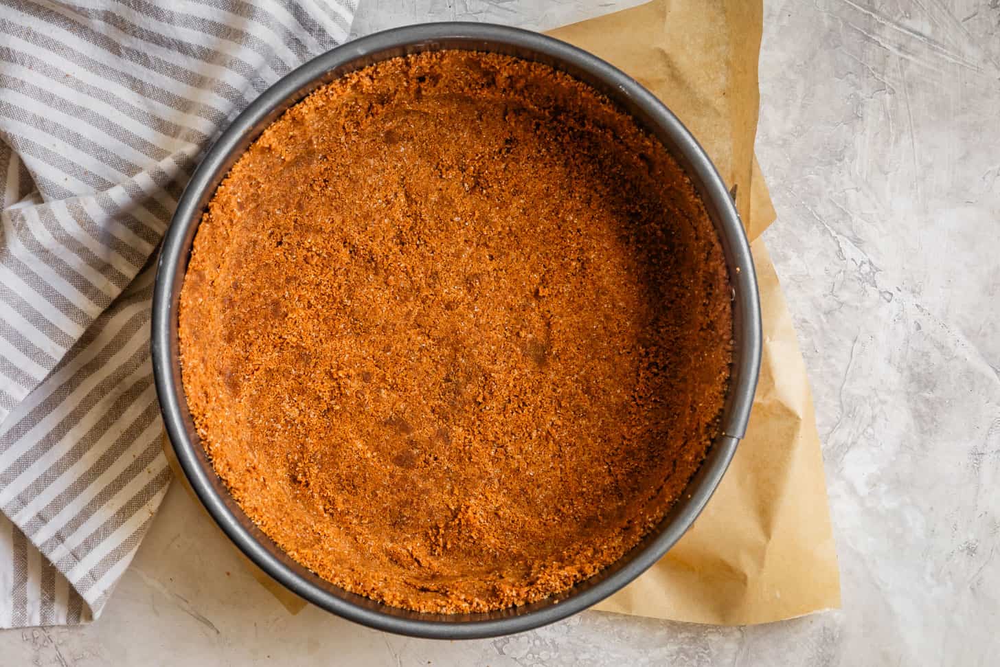 Gluten Free Gingersnap Cheesecake Crust