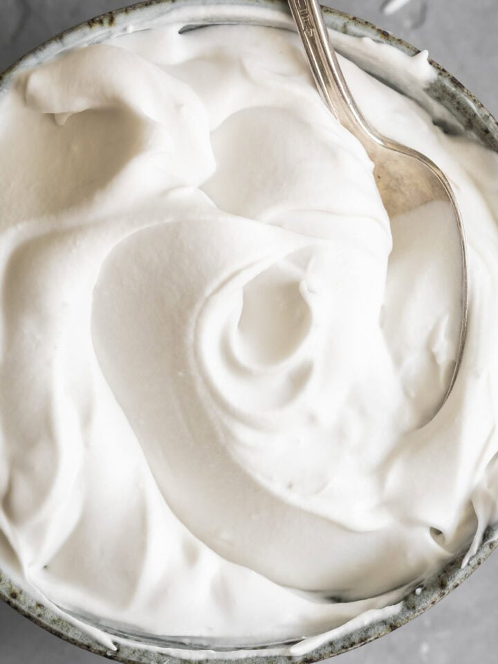 Fluffy Whipped Coconut Cream
