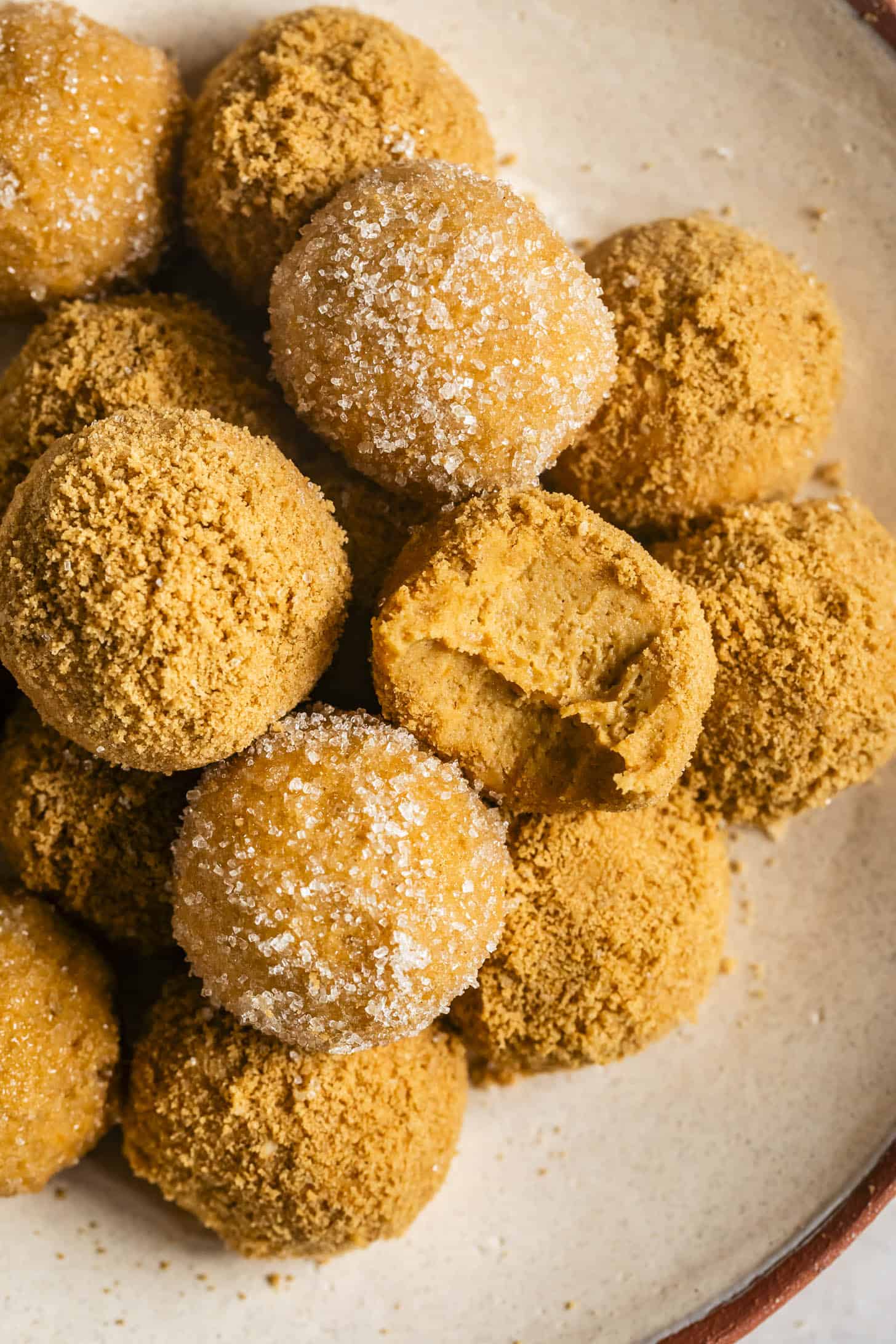 No-Bake Pumpkin Cheesecake Balls with Bite